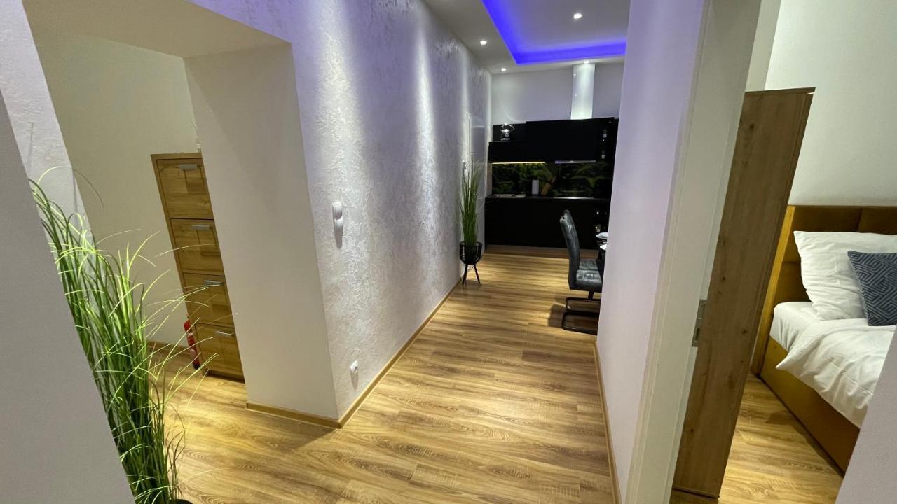 D&D Schonbrunner Deluxe Apartment Vienna Exterior photo